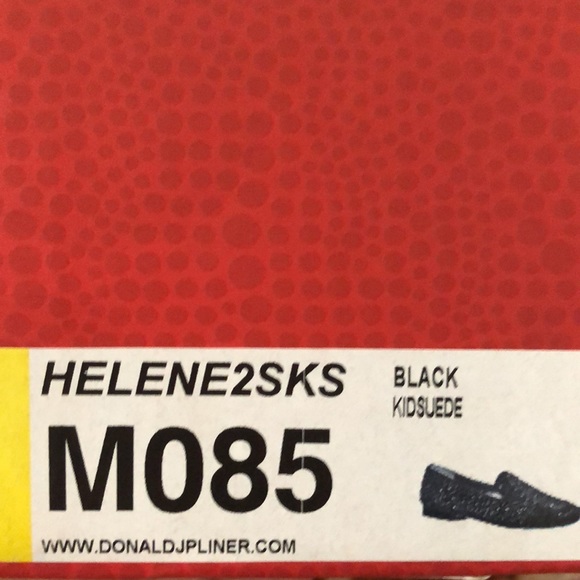 Donald J Pliner flats - Picture 10 of 10